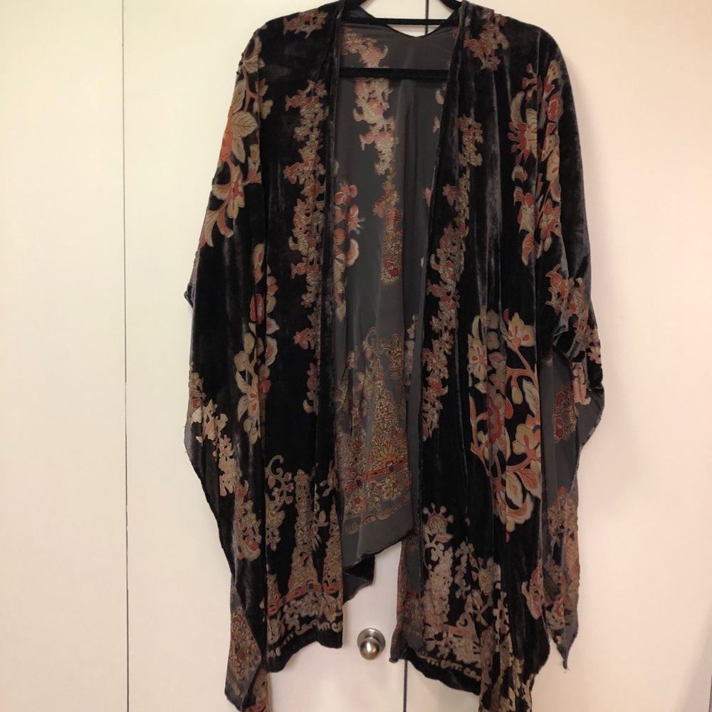 Velvet Kimono Shawl